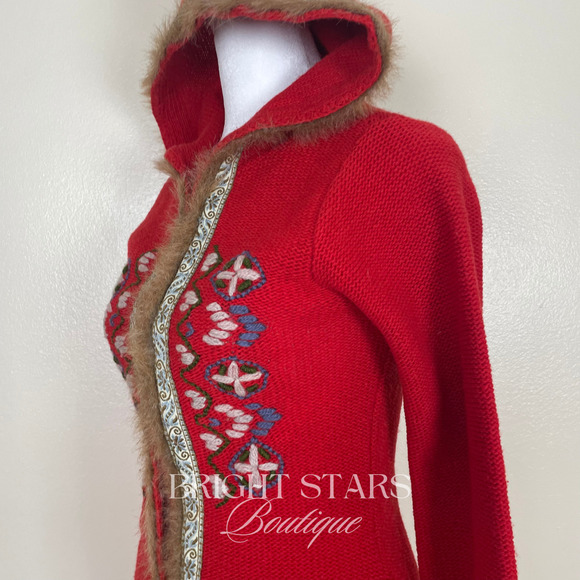Rare Vintage Hooded Cardigan ASO Willow Rosenberg BtVS Red Embroidered Knit - Picture 10 of 13